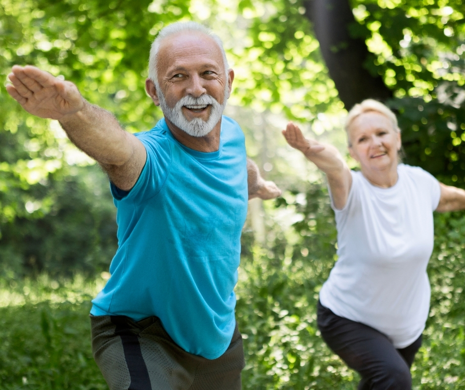 healthly older people stretching